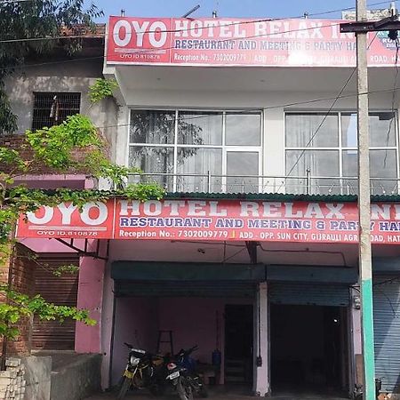 Oyo 81087 Hotel Relax Inn Hāthras Dış mekan fotoğraf
